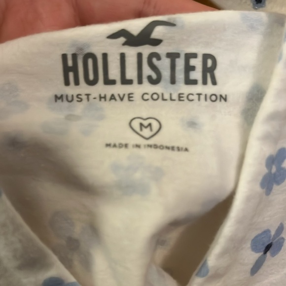 Hollister White and Blue Floral Tank Top - Picture 2 of 2
